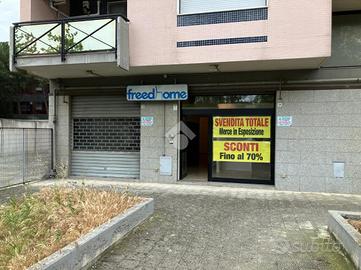 NEGOZIO A FOGGIA