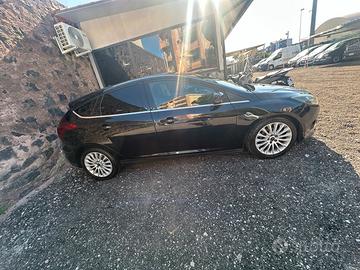 Ford focus mk3 vers Titanium