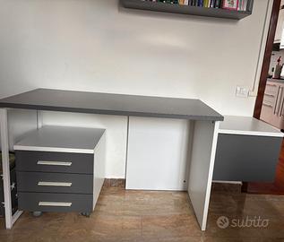 Scrivania