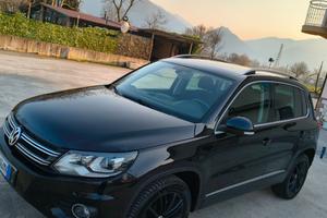 VW Tiguan Track & Style 2 0 140 CV 4WD
