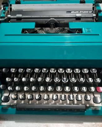 Macchina da scrivere olivetti studio 45