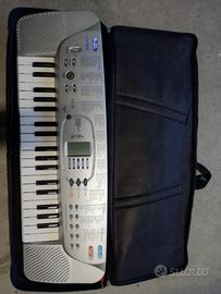 Tastiera /pianola Casio SA-75