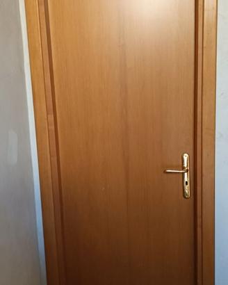 Porte interne con intelaiatura