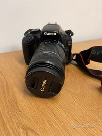 Reflex canon EOS 1100D