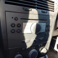 Autoradio OPEL ASTRA H del 2005