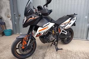 KTM smt 990 travel pack