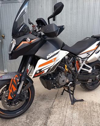 KTM smt 990 travel pack