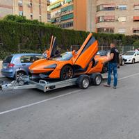 Rimorchio abbassabile sospensioni pneumatiche