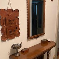 Set da ingresso con specchiera e consolle noce