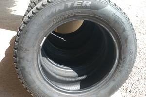 4 gomme invernali Pirelli Cinturato 175/65 R14