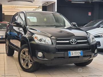 TOYOTA RAV4 Crossover 2.2 D-Cat A/T 150CV