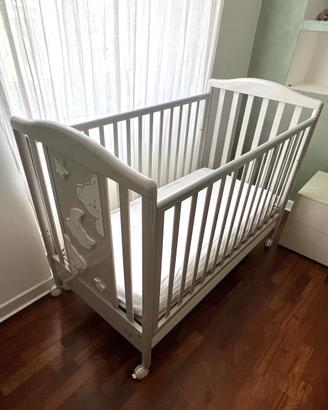 Lettino e fasciatoio cameretta Pali con accessori