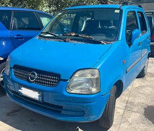 OPEL AGILA per ricambi usati