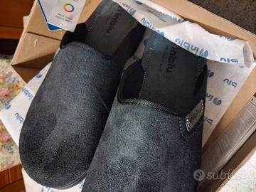 ciabatte/pantofole INBLU da uomo,numero 44.
nuove
