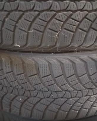 GOMME INVERNALI KUMHO 215/55 R17