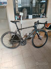 bici corsa BHOSS taglia 54