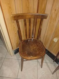 Sedia Vintage in Legno Curvato Stile Thonet/Bistro