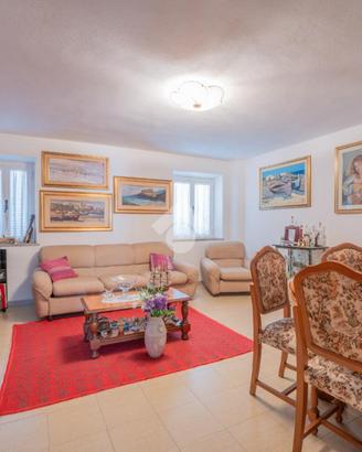 PORZIONE DI BIFAMILIARE A OLBIA