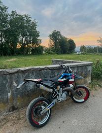 HUSQVARNA SM 125 MOTARD