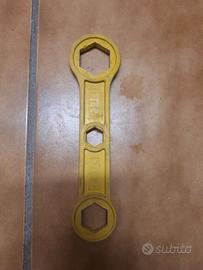 Chiave per raccordi radiatori 