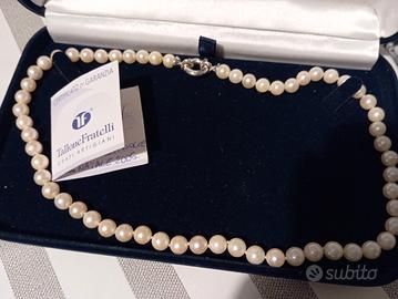 collana di perle fermaglio oro bianco