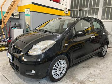 TOYOTA YARIS 2010 1.3 BENZINA NEOPATENTATI