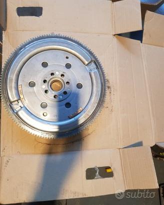 Volano doppia massa renault modus/qashqai 1.5 g