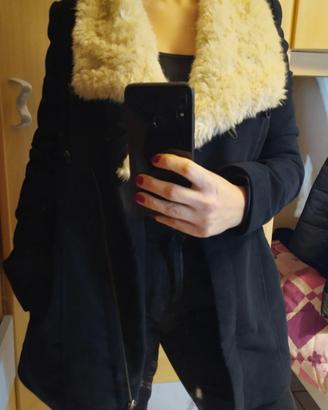 Cappotto con pelliccia sintetica Zara