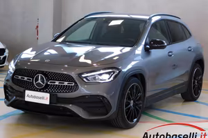 MERCEDES-BENZ GLA 200 D AUTOMATIC 8G-DCT PREMIUM