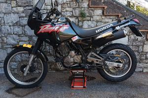 Honda Dominator Nx 650