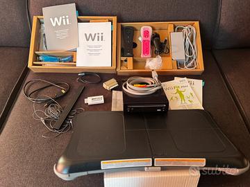Wii fit plus pack con balance board + giochi