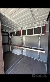 scaffalatura allestimento furgone