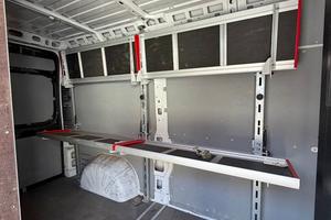 scaffalatura allestimento furgone