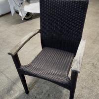 Set di sedie in rattan con braccioli in legno