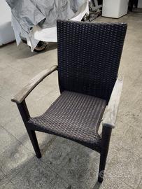 Set di sedie in rattan con braccioli in legno