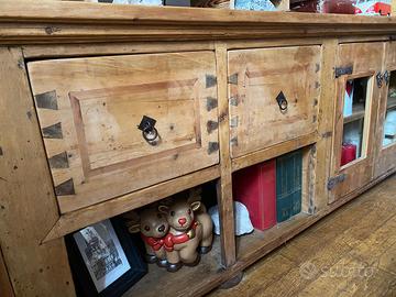 Mobile vecchio di montagna