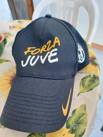 Cappellino Juventus con loghi unisex