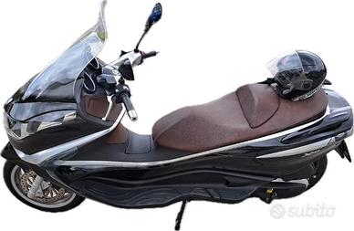 Perfetto Piaggio X10 350cc 2016