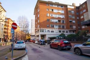 Box a Bologna Via Angelo Finelli 1 locali