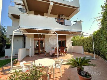 4 LOCALI A ANZIO