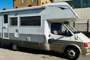 LAIKA ECOVIP 2 - Mansardato - FORD TRANSIT 2.5