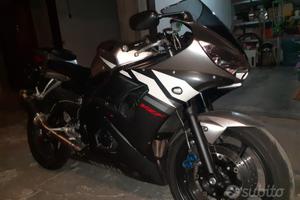 Yamaha yzf r6 2003