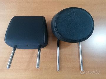 Poggiatesta Toyota Yaris / Fiat 500 X