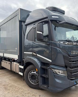 Motrice Centinato Iveco S-WAY 480 AT260SY-PS