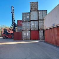 Containers marittimi usati