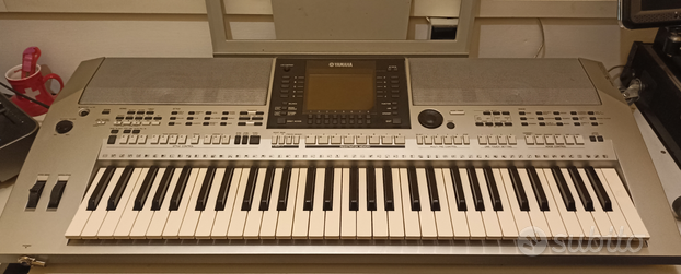 Tastiera Yamaha PSR S-900, usato usato  Milano