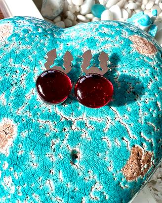 Collezione copribottoni: “gocce di vetro” rubino