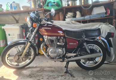 Honda CB 400 T