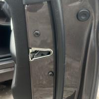 Serratura dx BMW 320 F30 Berlina 2016