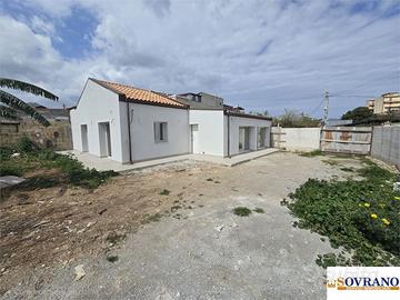 LAZIO: VILLA UNIFAMILIARE TOTALMENTE RISTRUTTURATA